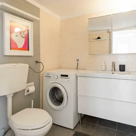 Comfortable 2 Bdrm Apartment, Fully Equipped * Thessaloniki